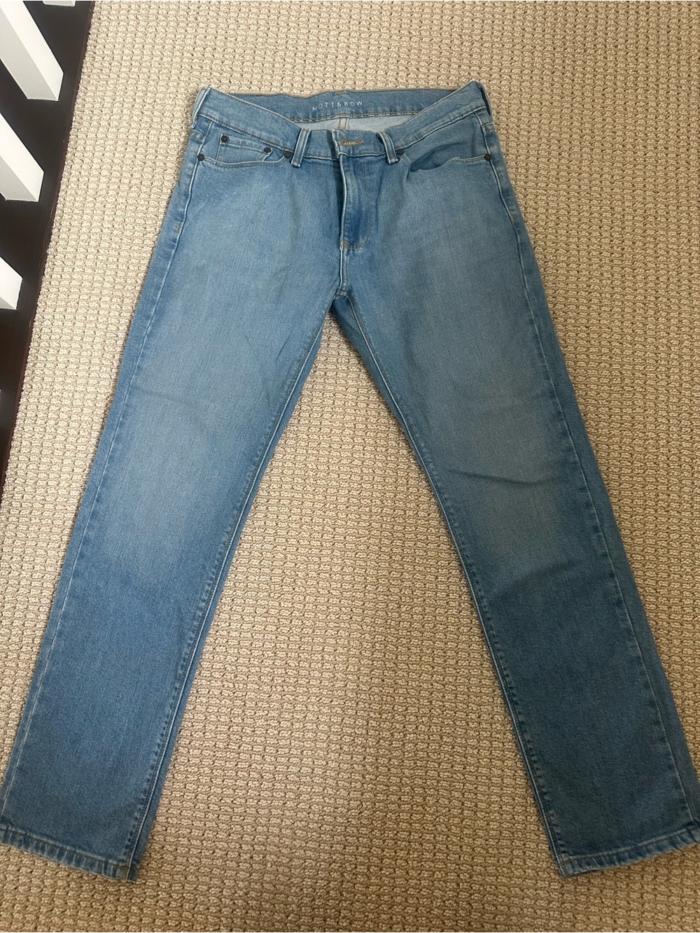 Men's Straight Jeans in Light Blue Denim